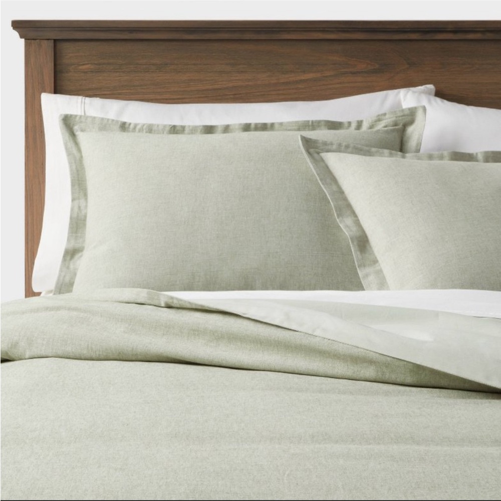 Threshold Cotton-Linen Chambray King Duvet Cover Set – Moss Green – NWOT - Picture 2 of 7